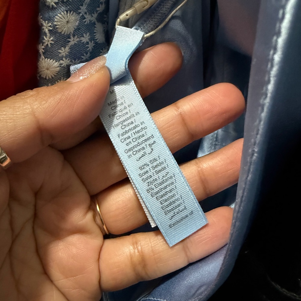 SKIMS Light Blue Silk Fabric - Picture 4 of 4